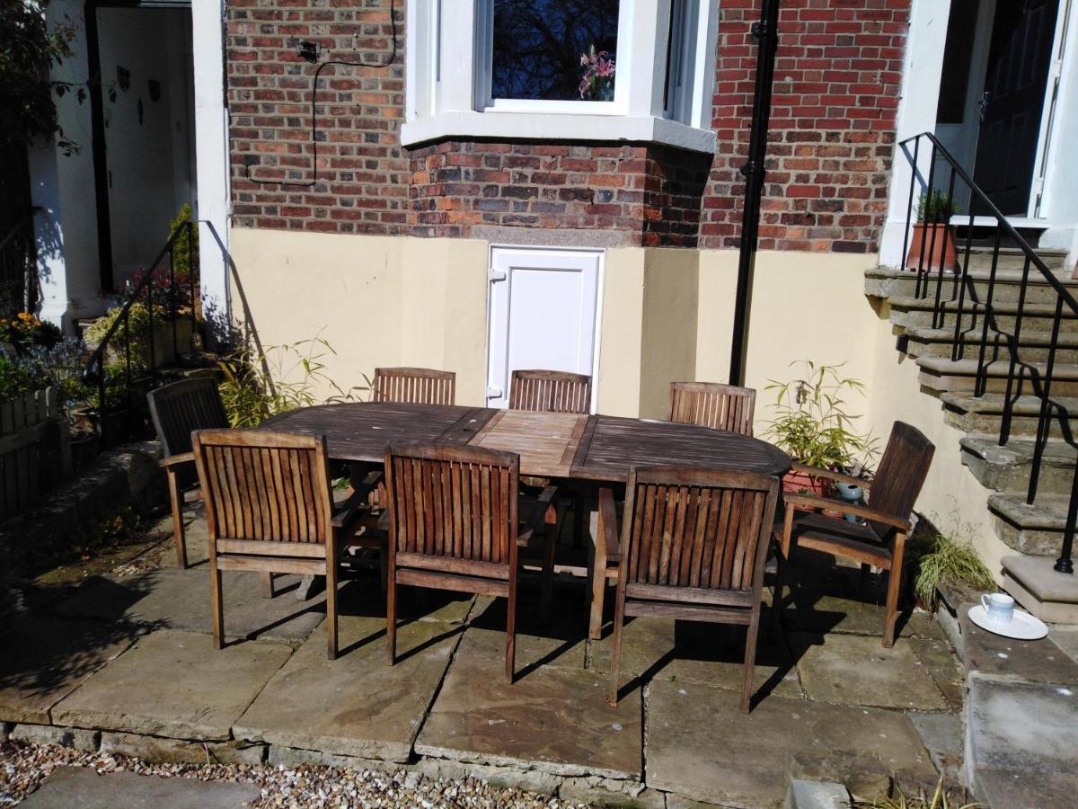 Deerness, 4Star Gold Award 2024, Whitby Villa Exteriör bild